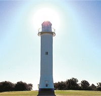 Yamba Lighthouse - Tourism Cairns