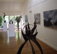 Ivy Hill Gallery - Tourism Cairns