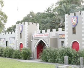 Macadamia Castle - Tourism Cairns 0