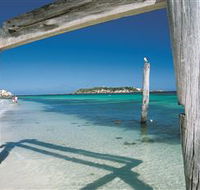 Hamelin Bay - Tourism Cairns