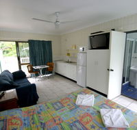 Tropical Palms Inn - Tourism Cairns