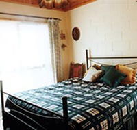 Sandon Bed and Breakfast - Tourism Cairns