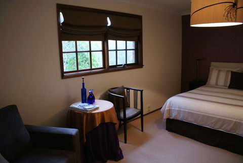 Yallambee Bed And Breakfast - Tourism Cairns 0