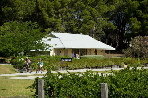 Tour De Vines - Tourism Cairns 3