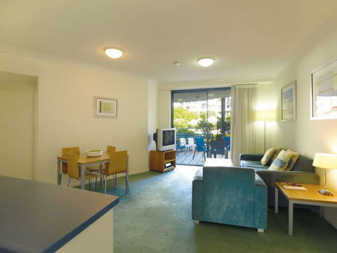 Oaks Calypso Plaza - Tourism Cairns 3