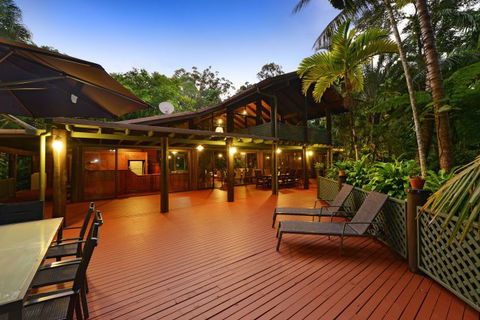 Wait A While Daintree - Tourism Cairns 0