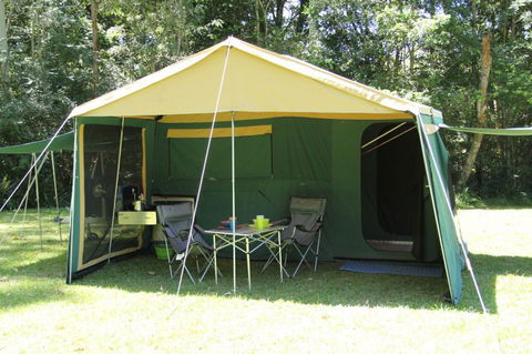 Kendall Kampers - Tourism Cairns 0