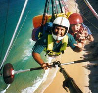 David CookmanSunshine Coast Hang Gliding - Tourism Cairns