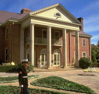 Embassy Drive - Tourism Cairns