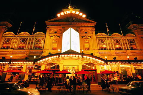 Melbourne After Dark - Private Night Tour - Tourism Cairns 1