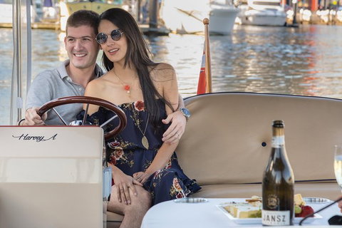 2-Hour Self-Drive Boat Hire On The Yarra River - Tourism Cairns 7