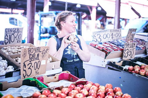 Queen Victoria Market Ultimate Foodie Tour - Tourism Cairns 7