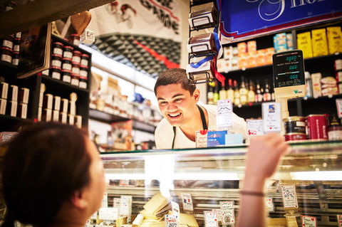Queen Victoria Market Ultimate Foodie Tour - Tourism Cairns 3