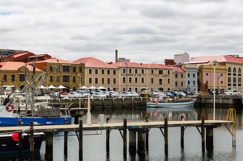 Hobart Historic Walking Tour - Tourism Cairns 7