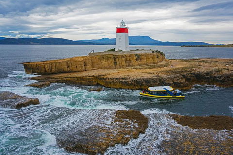 Hobart Sightseeing Cruise Including Iron Pot Lighthouse - Tourism Cairns 0