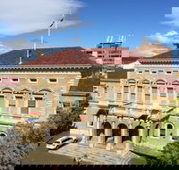 2-Hour Small-Group Walking Tour of Hobart - Tourism Cairns