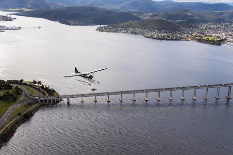 30-Minute Hobart Scenic Flight - Tourism Cairns 5