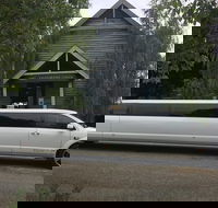 Wine Experience 4 hours in a Stretch Limousine. Min 10 persons 14 max - Tourism Cairns