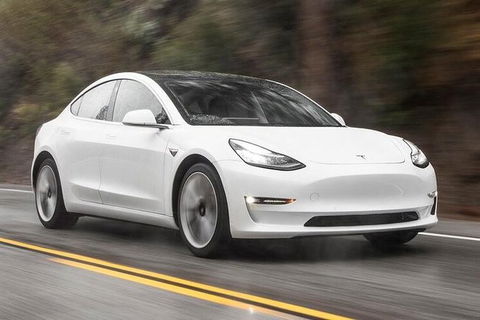 Artisan Gin Tour - Tourism Cairns 1