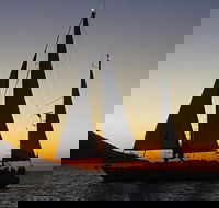 Magnetic Island Sunset Sail - Tourism Cairns