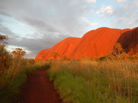 Uluru Sunrise And Guided Base Walk - Tourism Cairns 3