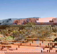 Uluru Small Group Tour including Sunset - Tourism Cairns
