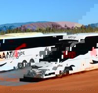 Coach Transfer from Ayers Rock to Kings Canyon - Tourism Cairns
