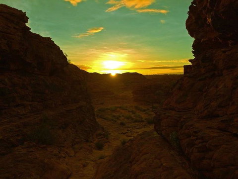 3-Day Ayers Rock To Alice Springs Camping Tour Including Kings Canyon, Kata Tjuta And Uluru - Tourism Cairns 9