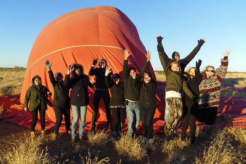 Early Morning Ballooning In Alice Springs - Tourism Cairns 4