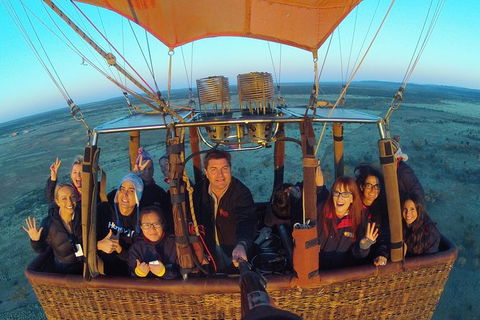 Early Morning Ballooning In Alice Springs - Tourism Cairns 3