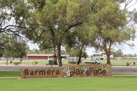 Barmera Playspace - Tourism Cairns 0