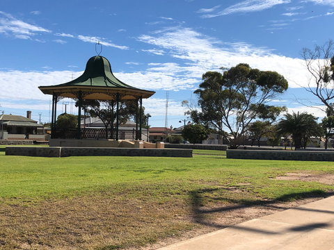 Davies Square, Wallaroo - Tourism Cairns 1