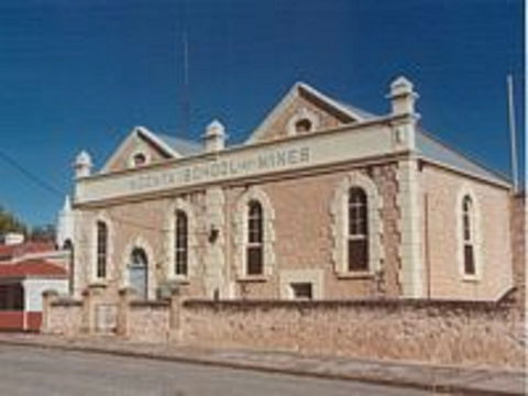 Family History And Resource Centre - Tourism Cairns 0