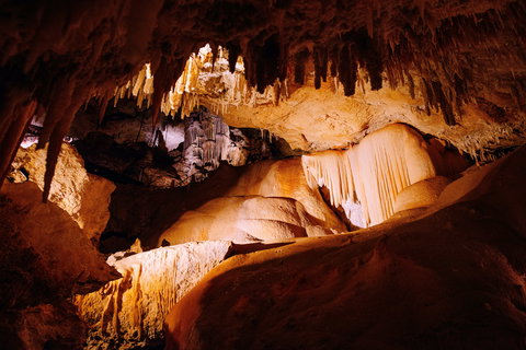 Jewel Cave - Tourism Cairns 1