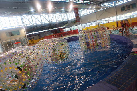 Oasis Regional Aquatic Centre - Tourism Cairns 0