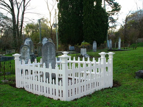 St Matthias' Anglican Church - Tourism Cairns 2