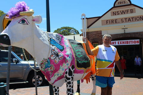 Daisy The Decorated Dairy Cow - Tourism Cairns 0