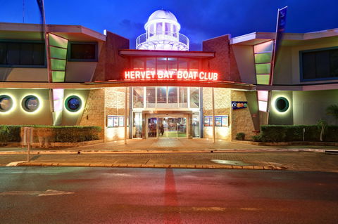 Hervey Bay Boat Club - Tourism Cairns 0