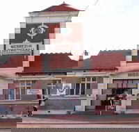 Merredin Town Hall - Tourism Cairns