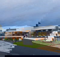 Varias Restaurant and Function Centre at the Queensland College of Wine Tourism - Tourism Cairns