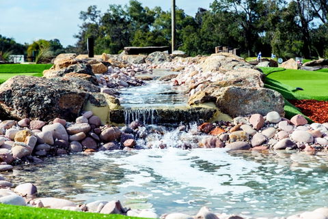 Vines Mini Golf - Tourism Cairns 2