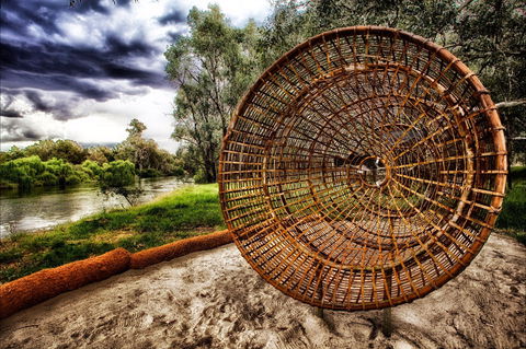 Wagirra Trail And Yindyamarra Sculpture Walk - Tourism Cairns 1