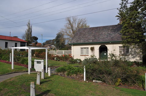 Wattle Park - Tourism Cairns 1