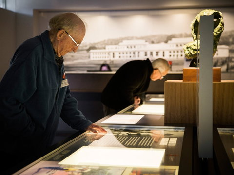 A Changing Australia: The Time Of Gough Whitlam - Tourism Cairns 2