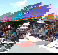 Colour Me Crazy - Tourism Cairns