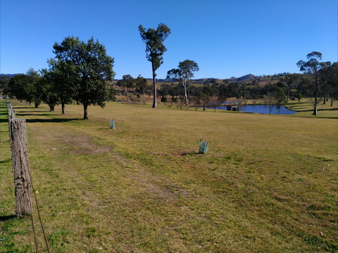 Dungog And District Golf Club - Tourism Cairns 0