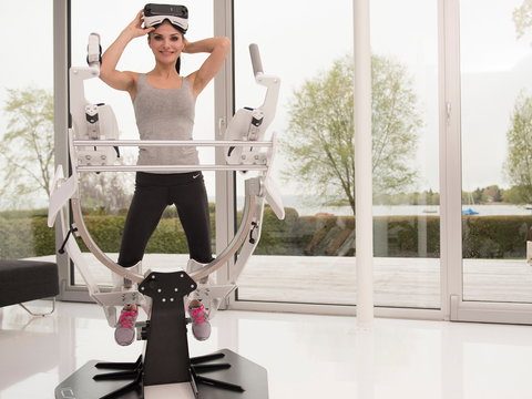 ICAROS Active Virtual Reality - Tourism Cairns 0