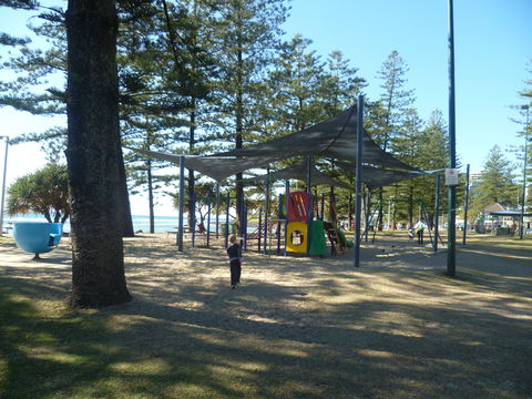 Justins Park - Tourism Cairns 0