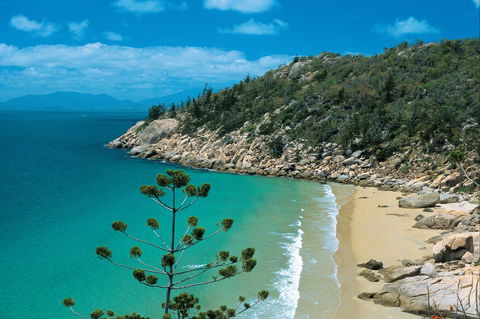 Magnetic Island National Park - Tourism Cairns 0