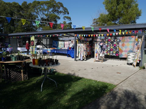 Margate Makers Market - Tourism Cairns 1
